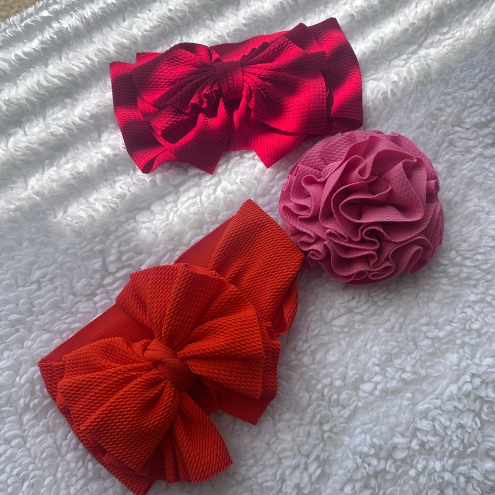 3 handmade ties for girl 0 , 8 months